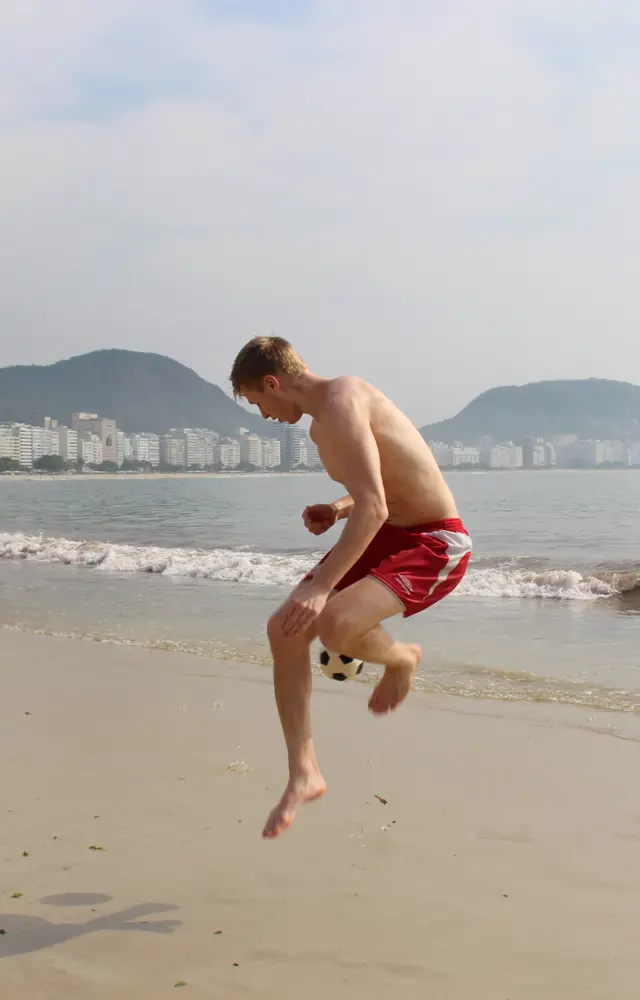 Fotballtriksing Strand Brasil.jpeg