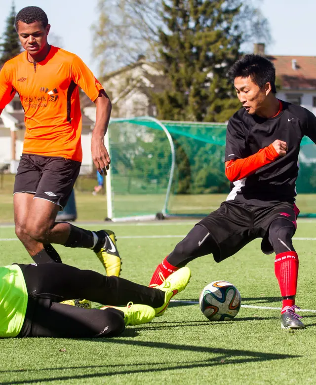 1.1 TF toppfotball-fotball-roenningen-folkehoegskole18-2.jpg
