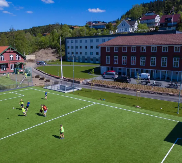 1.1. TF idrett-og-ball-pa-roenningen-folkehoegskole1-2.jpg