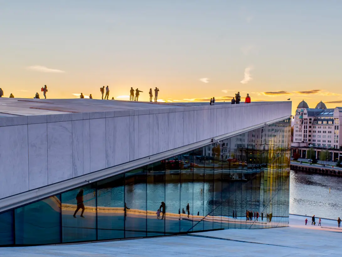 2.2 oslo opera.jpg