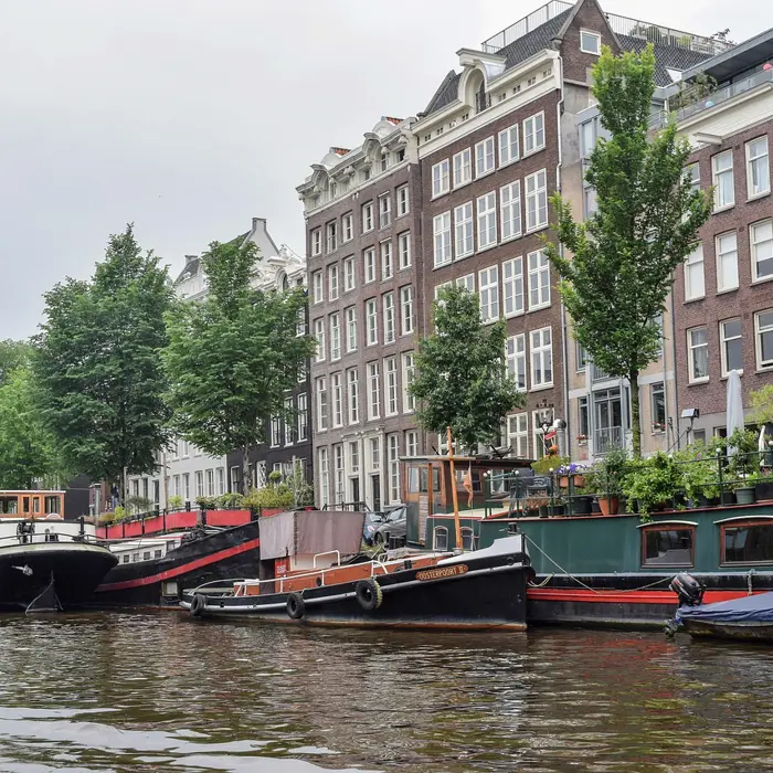 amsterdam_stock25-1.jpg