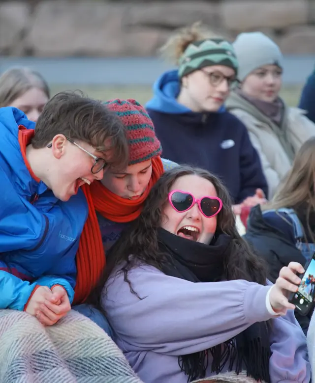 Gruppe Ute Smil Fellesskap.jpg