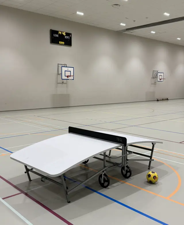 fotballtennisbord_utstyr25.jpg